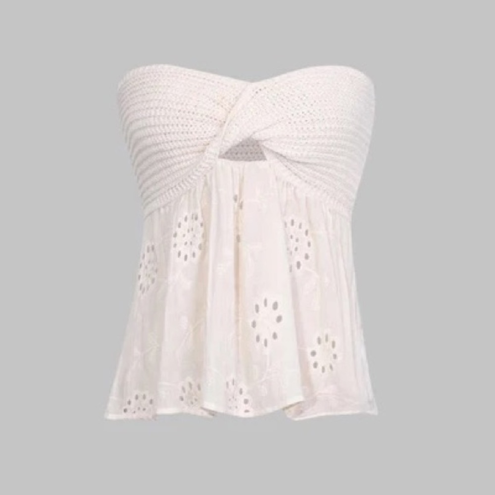 Lucas Flowy tube top